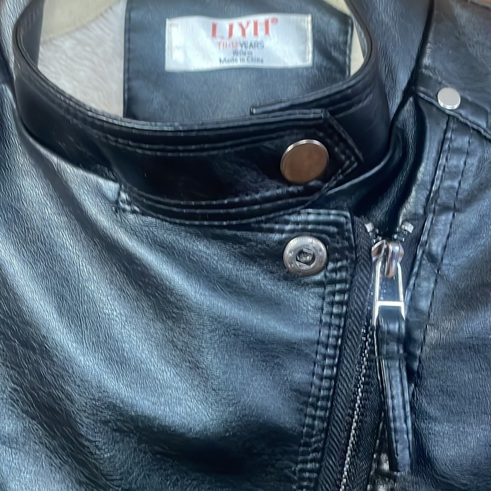 LJYH - Faux Leather Jacket - Soft lining - Picture 9 of 11